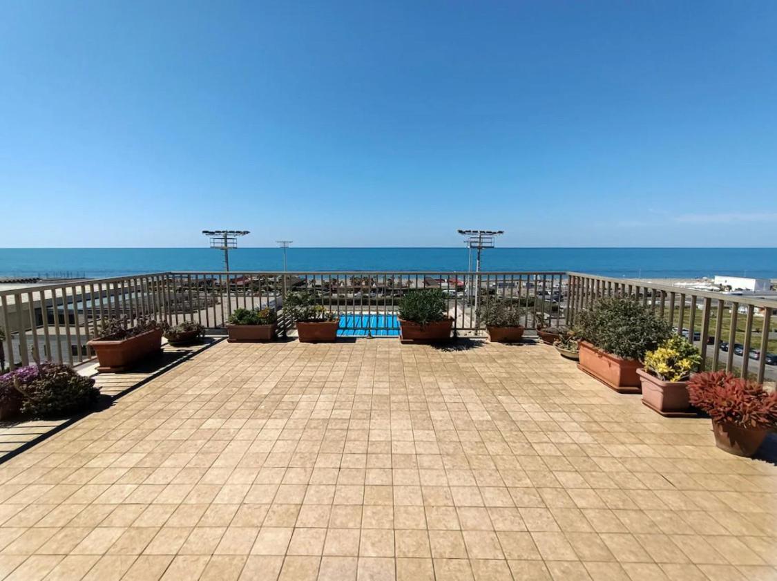 לידו די אוסטיה Casa Paradiso מראה חיצוני תמונה