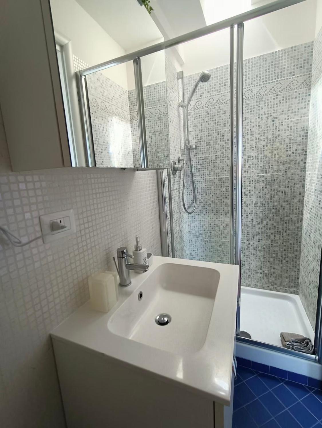לידו די אוסטיה Casa Paradiso מראה חיצוני תמונה